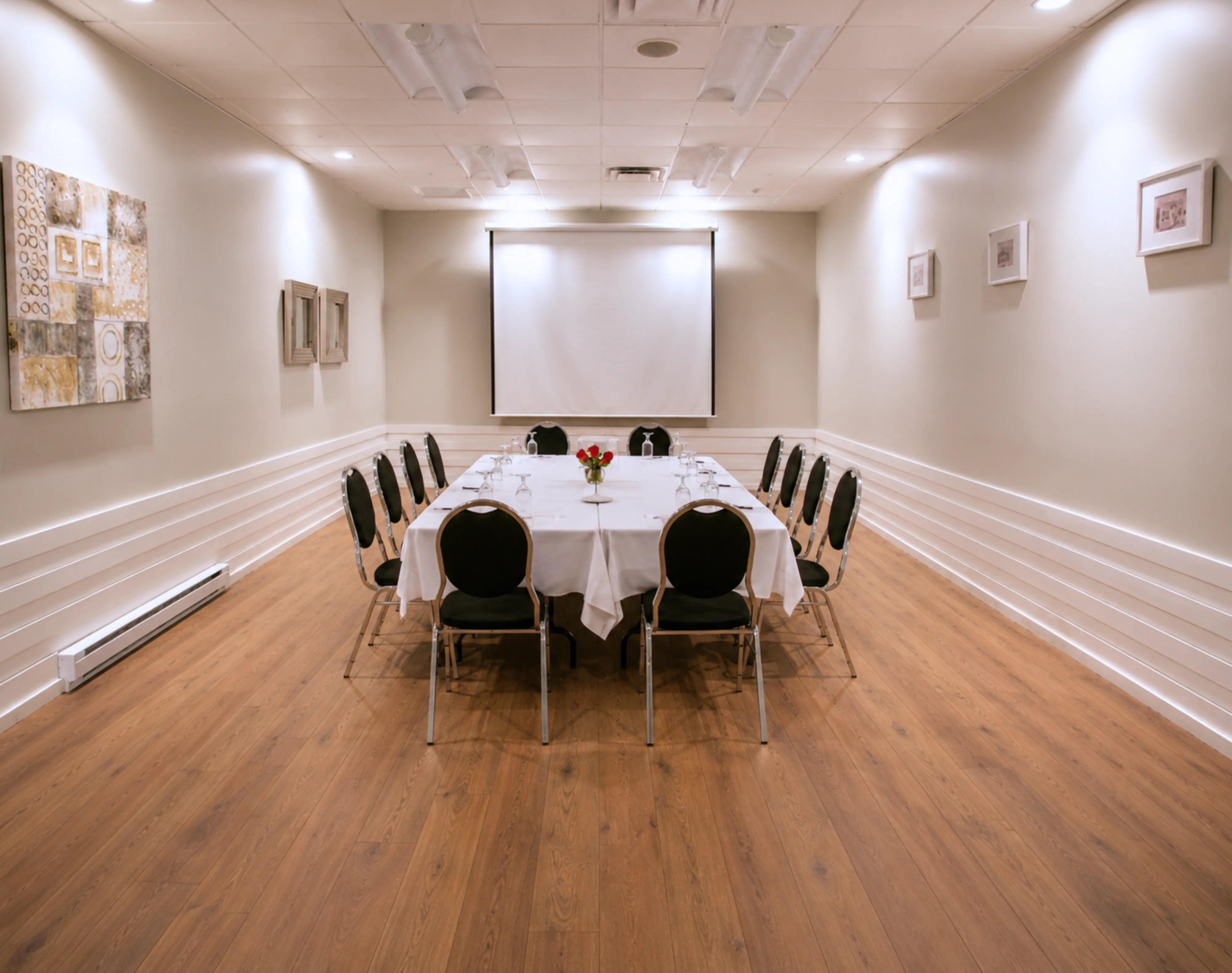 Hotels Gouverneur Trois Rivieres Meeting And Event Room Sept Îles Room